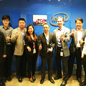 Intel全球事業(yè)部拉美代表團親臨藍晨工廠及其總部